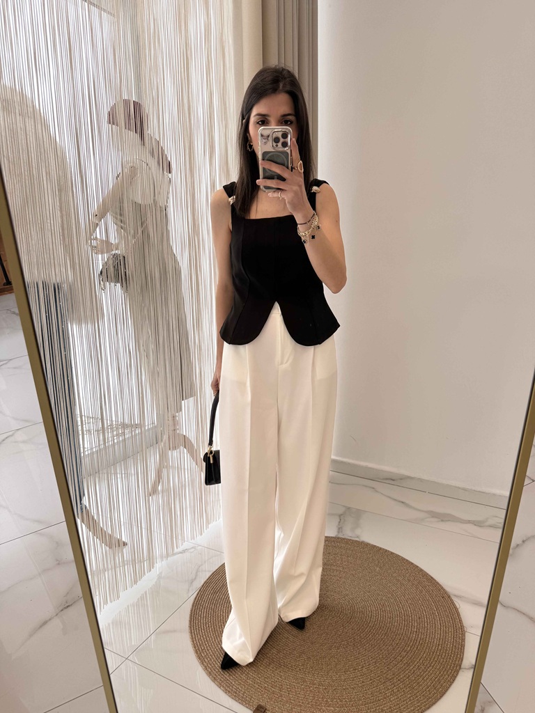 Gold Detaylı Korse Form Bluz Siyah - Görsel 2
